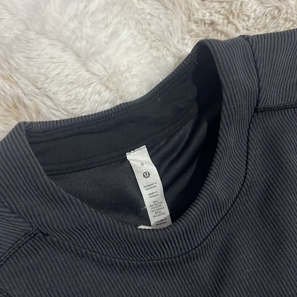 Lululemon- Ribbed Softstreme Short Sleeve Top - Picture 5 of 6